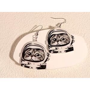 Cat Astronaut‎ Dangle Earrings - Lightweight - NEW!
